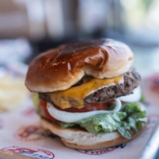 Mister B's Cheeseburger